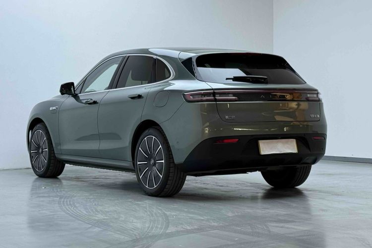 鸿蒙智行 问界M5 2023款 纯电四驱智驾版车身外观6005