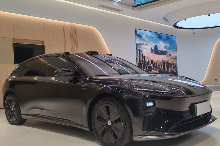 蔚来ET5T 2024款 75kWh Touring车身外观6002