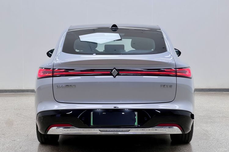 宝骏享境 2025款 纯电 600km豪华版车身外观6009