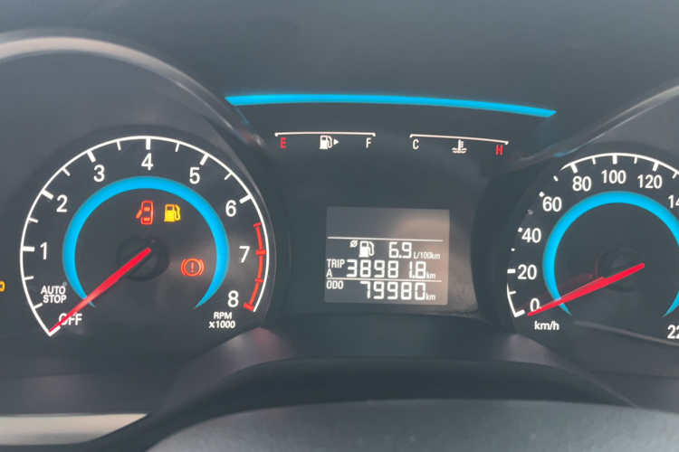 雪佛兰 科沃兹 2016款 1.5L 手动欣享版中控内饰15