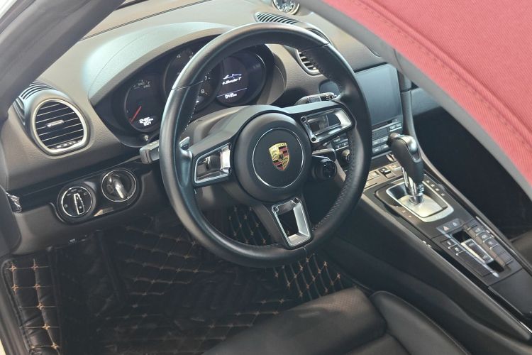 保时捷718 2019款 Boxster T 2.0T中控内饰7001