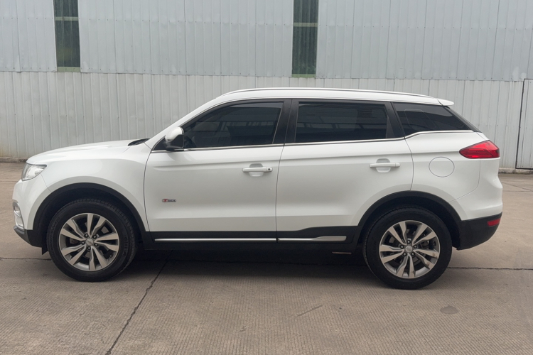 吉利汽车 博越 2016款 1.8TD 自动智联型车身外观6007