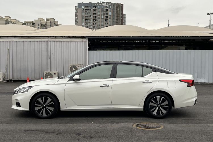 日产 天籁 2021款 2.0L XL 舒适版车身外观6005