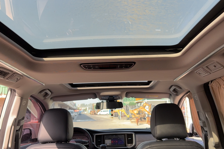 广汽传祺 传祺M8 2019款 320T 至尊版局部细节22