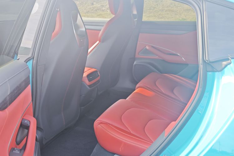 小米汽车 小米SU7 2024款 四驱超长续航高阶智驾Max版中控内饰7014