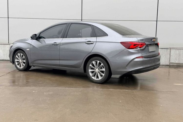 雪佛兰 科鲁泽 2021款 320 自动悦享天窗版车身外观6009