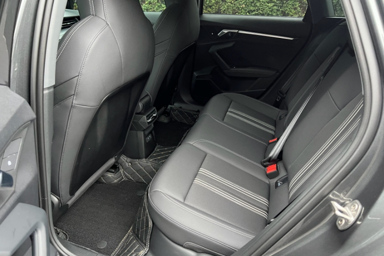 奥迪A3 2024款 Sportback 35 TFSI 时尚运动型中控内饰7003