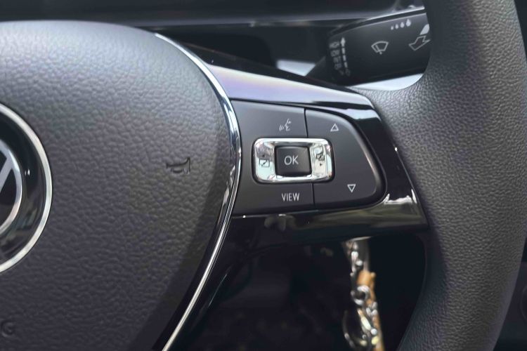 大众 朗逸 2022款 1.5L 自动舒适版中控内饰7014