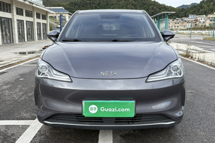 哪吒汽车 哪吒V 2022款 潮 400 Lite车身外观6002