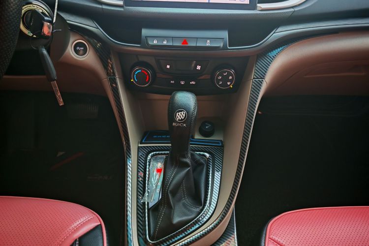 别克 英朗 2018款 15T 双离合进取型 国V局部细节18