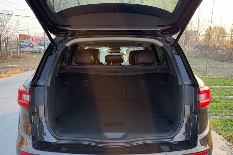 雷诺 科雷傲 2017款 2.5L 四驱旗舰版局部细节23