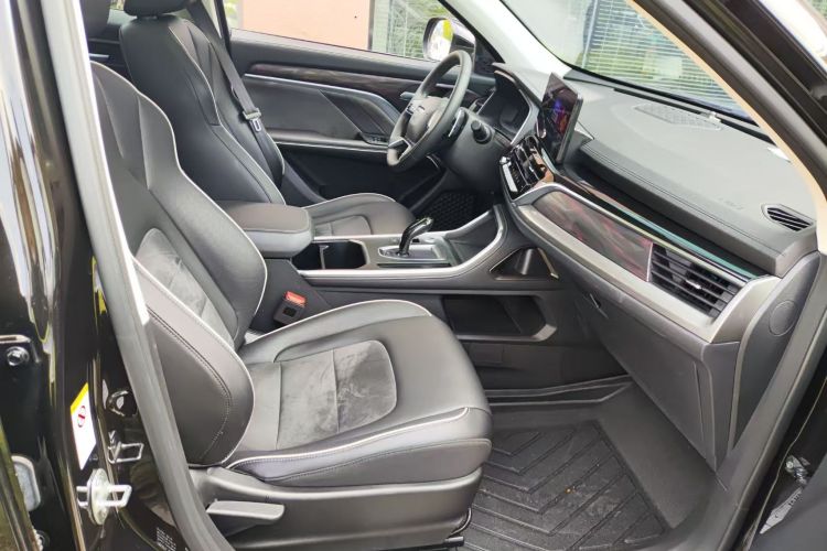 哈弗H6 2021款 国潮版 2.0GDIT 自动冠军版中控内饰7004