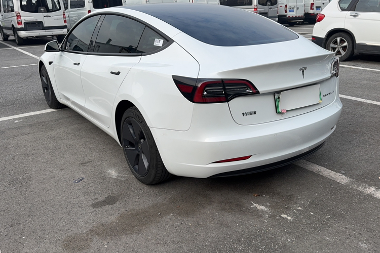 特斯拉 Model 3 2022款 后轮驱动版车身外观6006