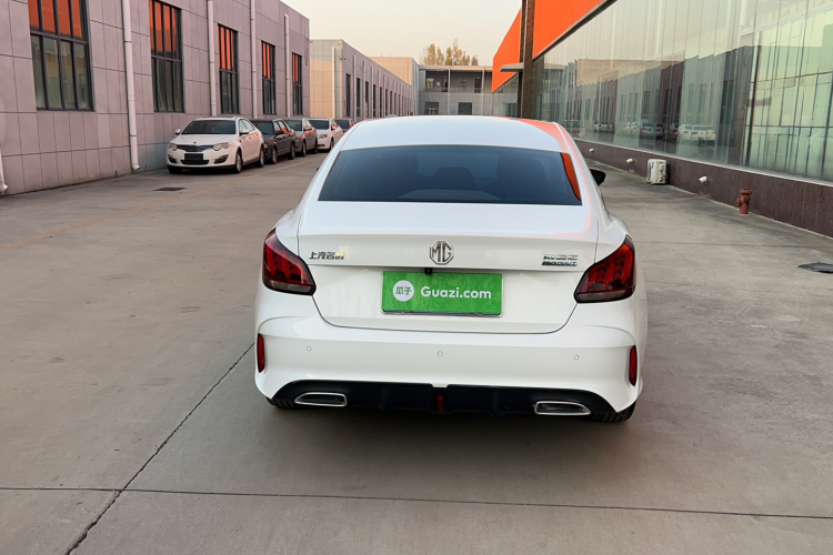 名爵 MG5 2022款 180DVVT CVT青春豪华版车身外观6004