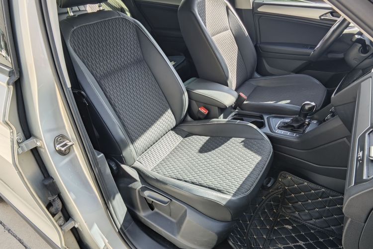 大众 途观L 2019款 330TSI 自动两驱风尚版 国V局部细节41