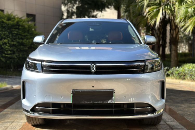 鸿蒙智行 问界M7 2024款 1.5T 智驾四驱Pro版 5座车身外观6002