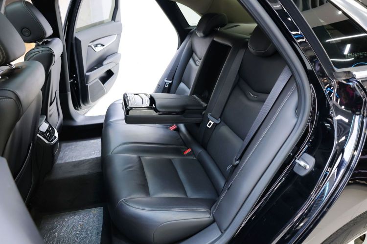 凯迪拉克XTS 2018款 28T 精英型中控内饰7009