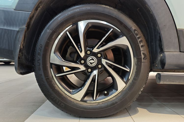 东风风光 风光S560 2018款 1.8L CVT尊贵型车身外观6002