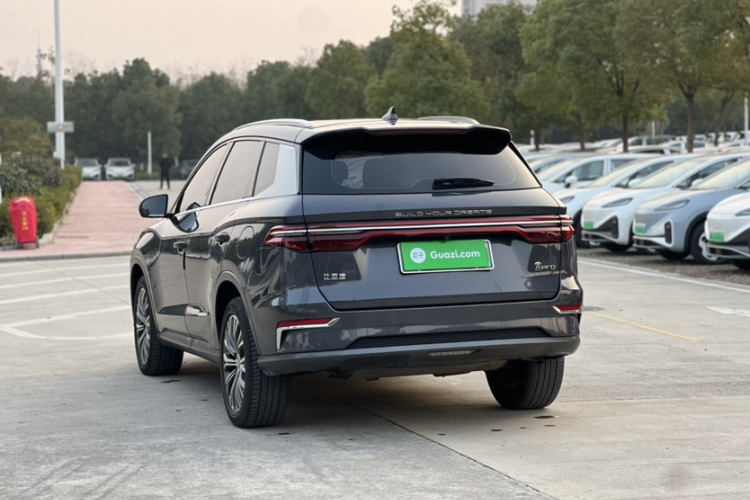 比亚迪 宋Pro新能源 2019款 DM 1.5T 四驱性能版豪华型车身外观6002