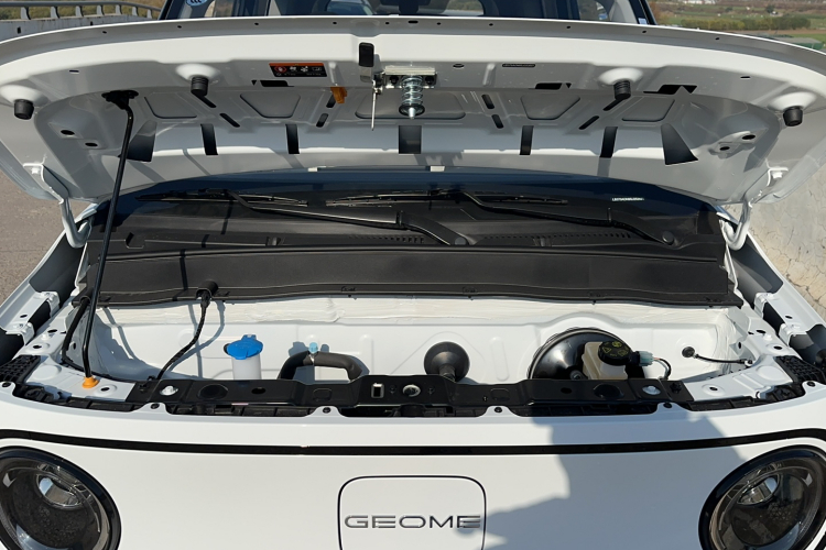 吉利银河 2025款 210km 熊猫卡丁局部细节24