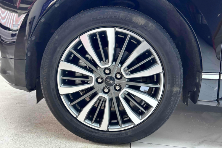 福特 锐界 2021款 PLUS EcoBoost 245 两驱豪锐型 7座局部细节9003