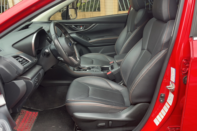 斯巴鲁XV 2018款 2.0i 全驱豪华版EyeSight局部细节19