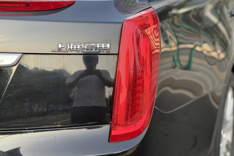 凯迪拉克XTS 2015款 28T 舒适型车身外观6005