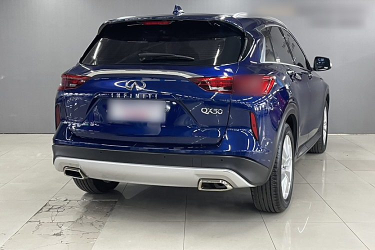 英菲尼迪QX50 2018款 2.0T 两驱时尚版车身外观6004