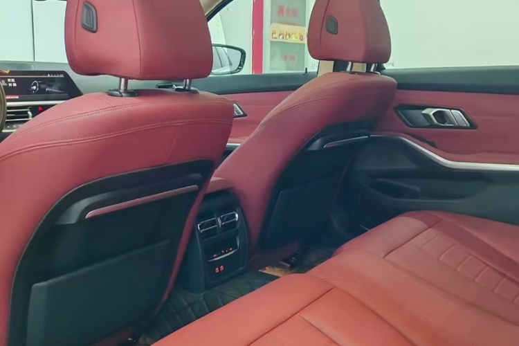 宝马3系 2021款 改款 320Li M运动套装中控内饰7001