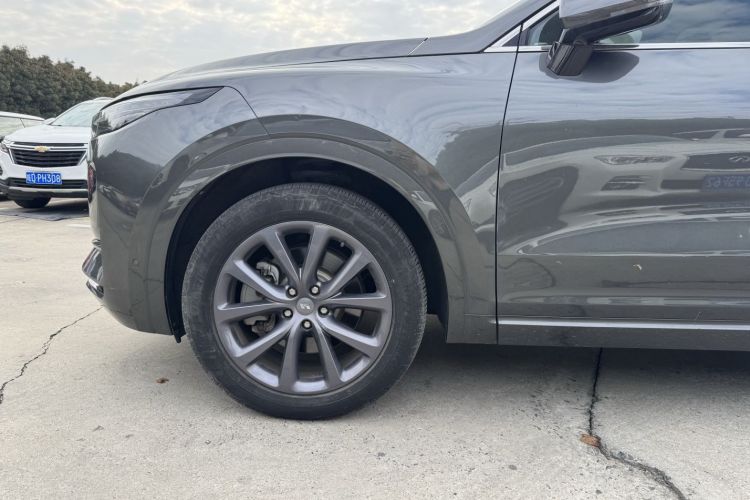 理想汽车 理想ONE 2020款 增程6座版局部细节9010