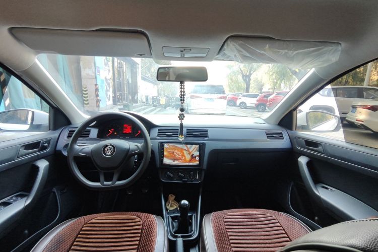 大众 桑塔纳 2021款 1.5L 手动风尚版中控内饰7003