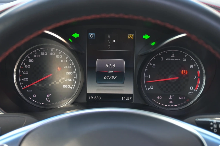 奔驰GLC轿跑 AMG 2017款 AMG GLC 43 4MATIC 轿跑SUV中控内饰15