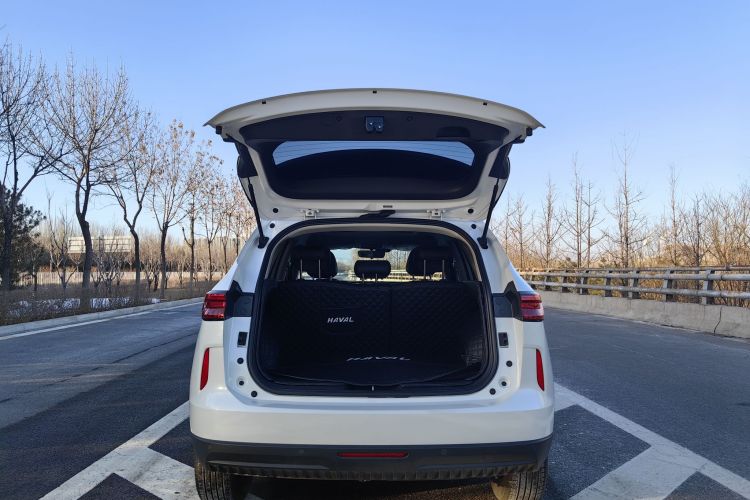 哈弗H6 2021款 第三代 1.5T 自动两驱Pro车身外观6007