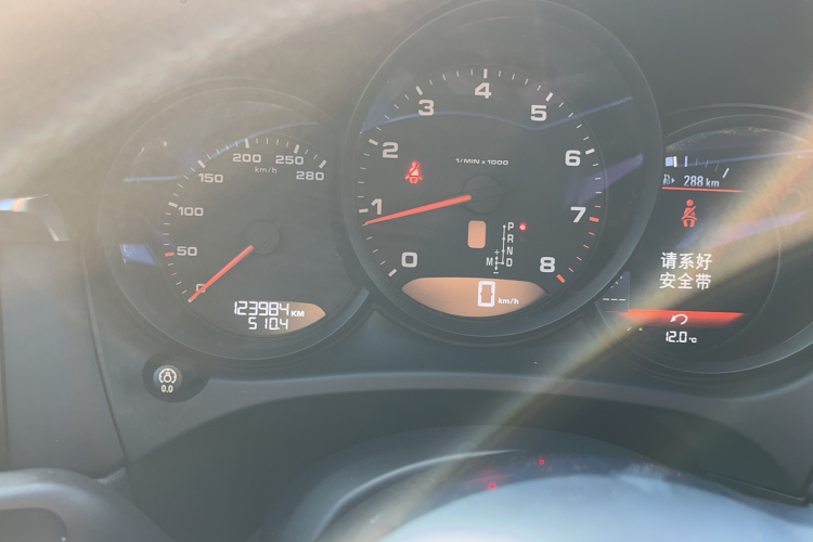 保时捷 2018款 Macan 2.0T中控内饰15