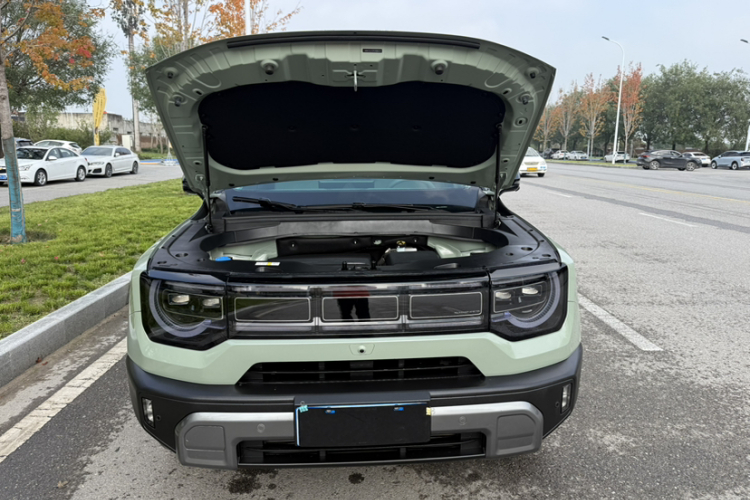 北京BJ30 2024款 1.5T 魔核电驱进阶版中控内饰7009