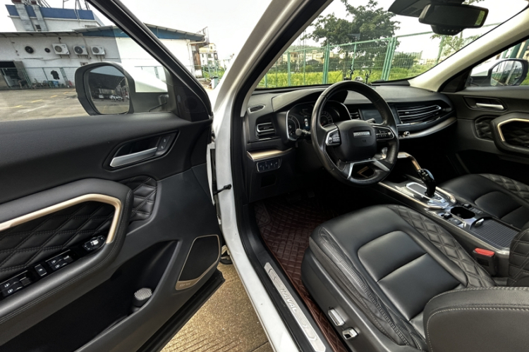 哈弗H6 2021款 1.5T 自动冠军版中控内饰7003