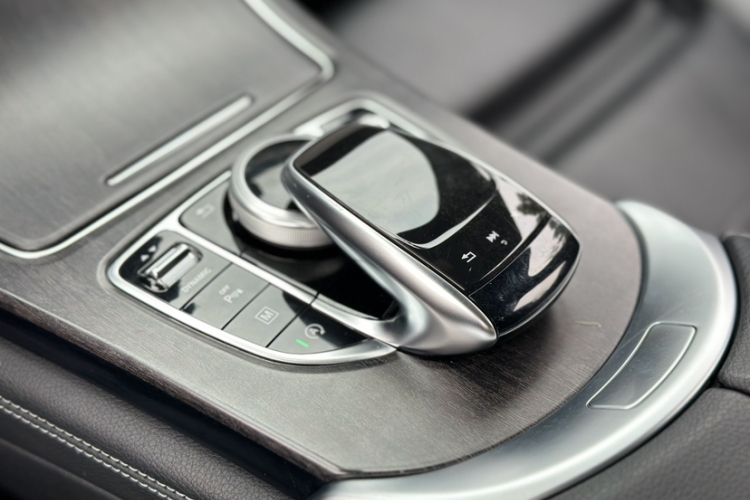 奔驰GLC 2017款 GLC 200 4MATIC中控内饰7004