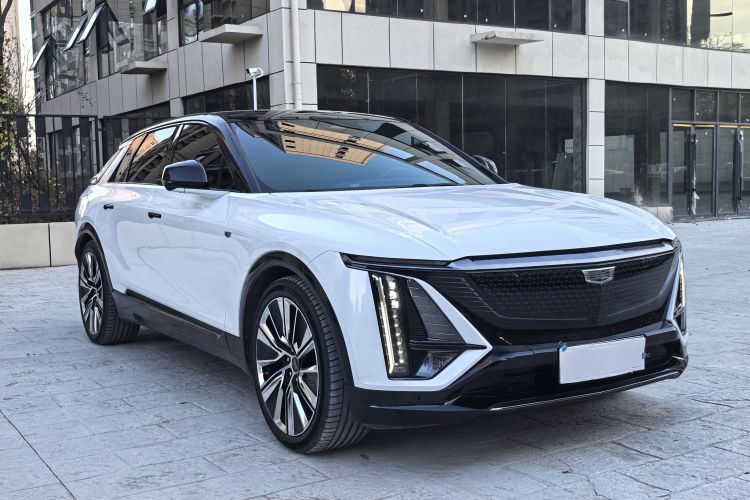 凯迪拉克 IQ锐歌 2022款 四驱高性能尊贵版车身外观6005