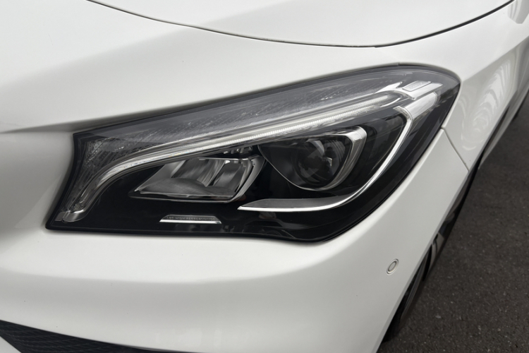 奔驰CLA 2018款 CLA 200 时尚型局部细节36