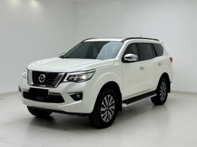 日产 途达 2020款 2.5L XV 4WD 自动四驱旗舰版