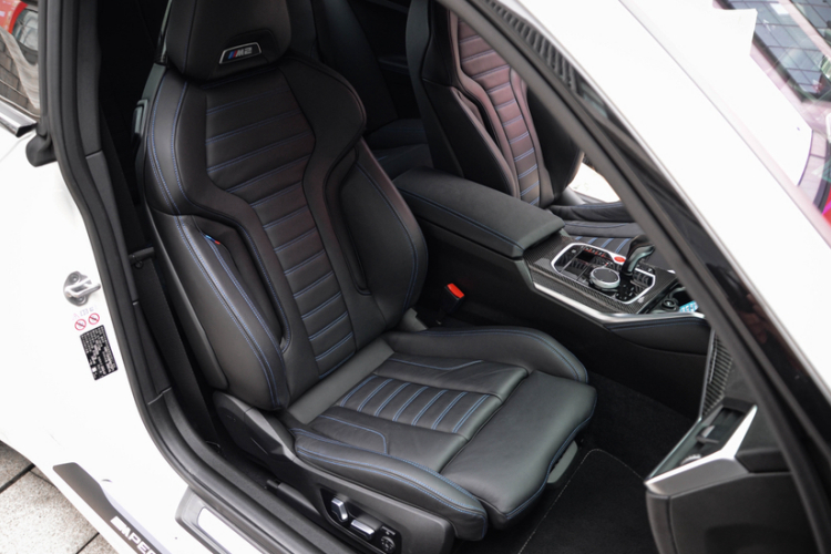 宝马M2 2023款 M2中控内饰7012