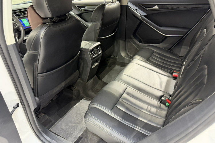 福特 2020款 领界S EcoBoost 145 CVT精领型中控内饰7007