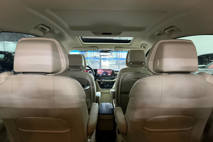 别克GL8 2022款 ES陆尊 653T 尊享型中控内饰7004