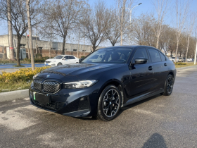 宝马i3 2025款 eDrive 40 L 曜夜套装