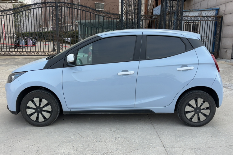 江铃集团新能源 易至EV2 2024款 201km 舒适型车身外观6006