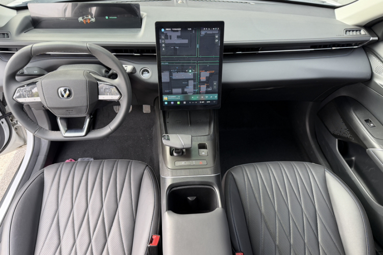 长安 逸动 2024款 1.5T GDI自动 旗舰型中控内饰7001