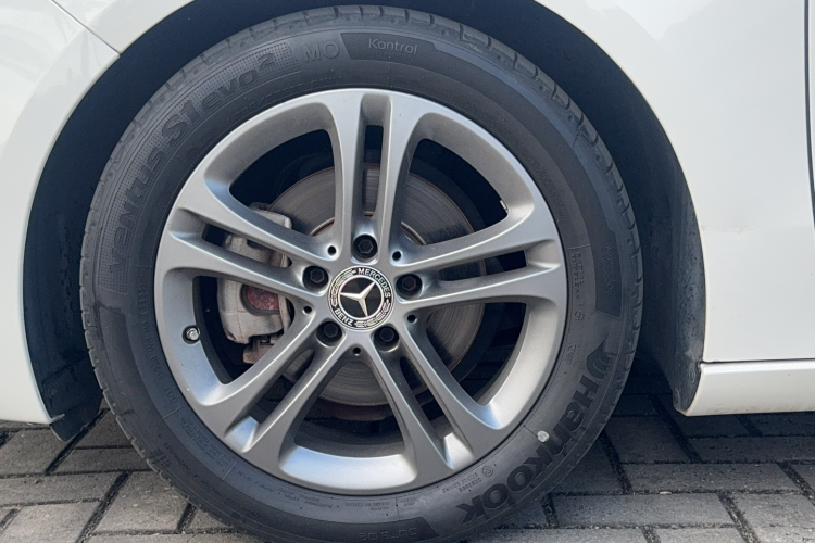 奔驰B级 2020款 B 180车身外观6007