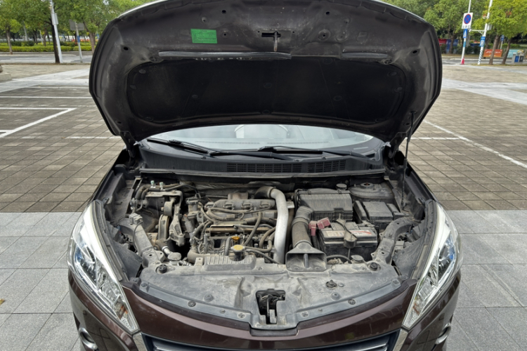 纳智捷 优6 SUV 2017款 1.8T 科技超值型局部细节24