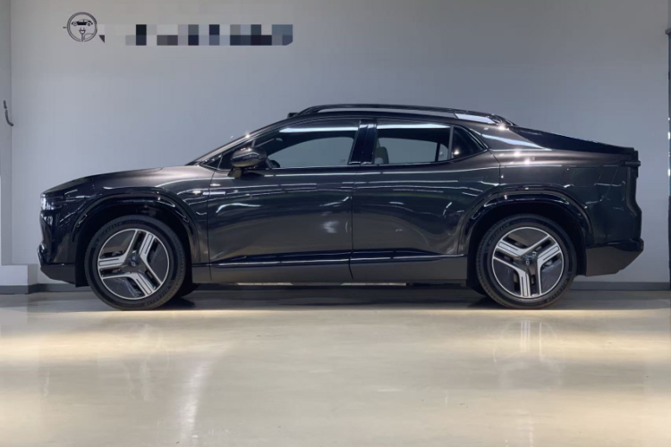 长安启源E07 2025款 增程 四驱 39kWh Ultra高性能版车身外观6002