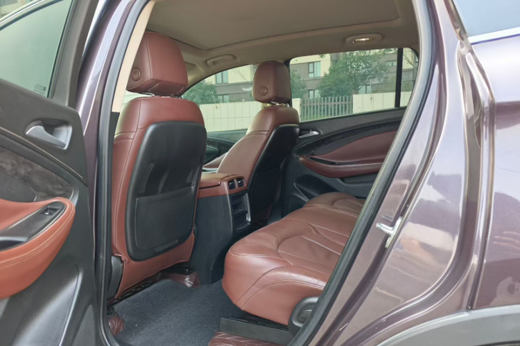 别克 昂科威 2016款 28T 四驱豪华型中控内饰7003